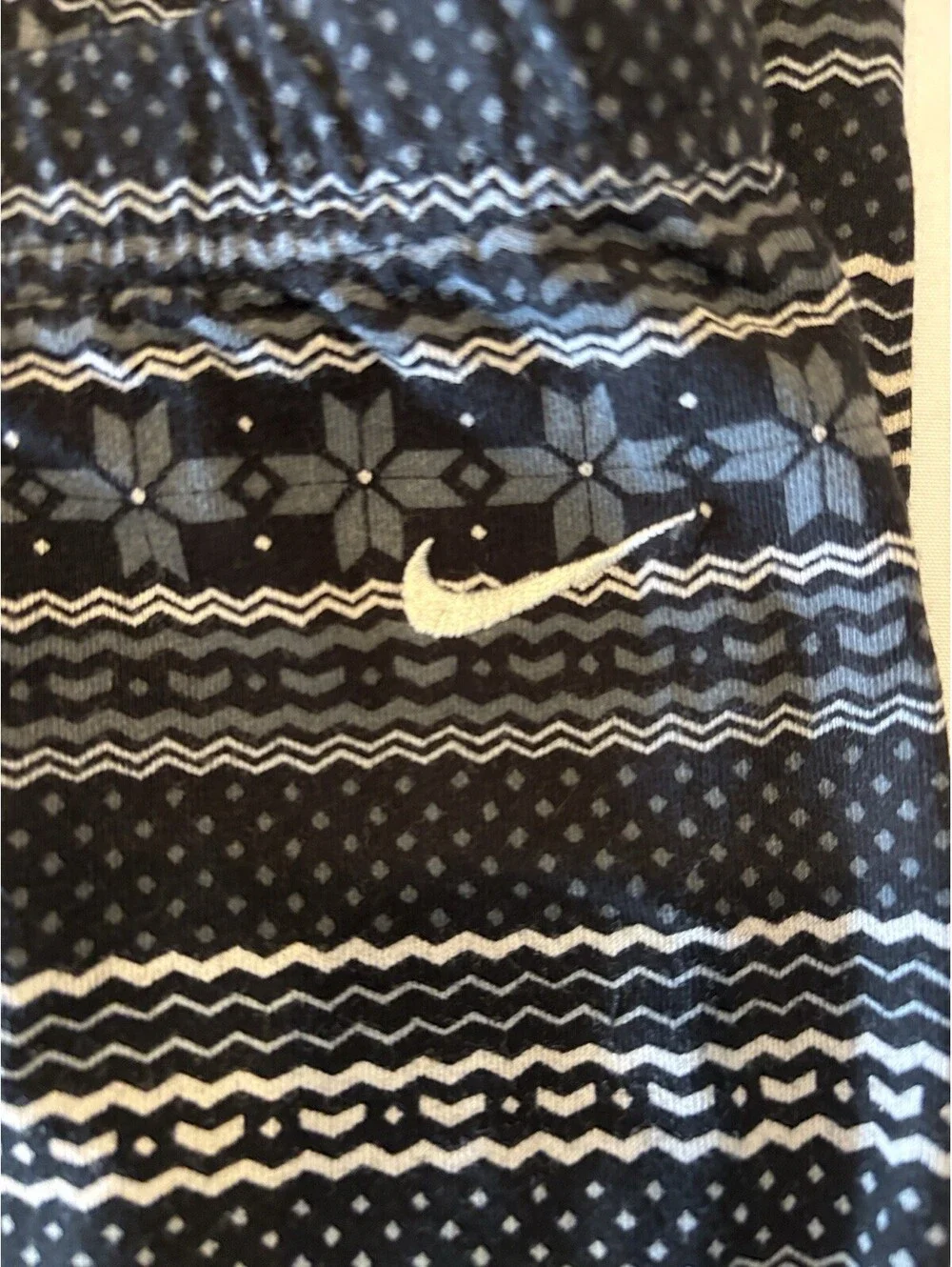 Nike Leggings Black And Gray Pattern Knit Leggings